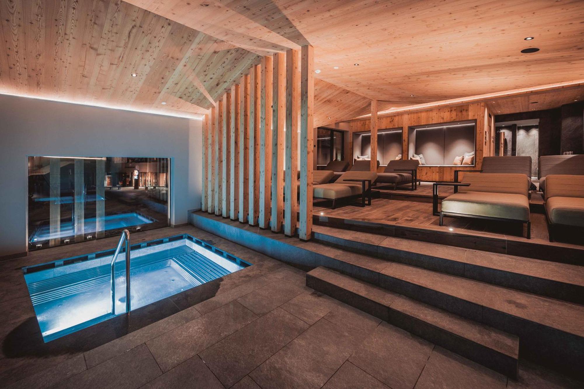 Hotel Continental Selva di Val Gardena Esterno foto