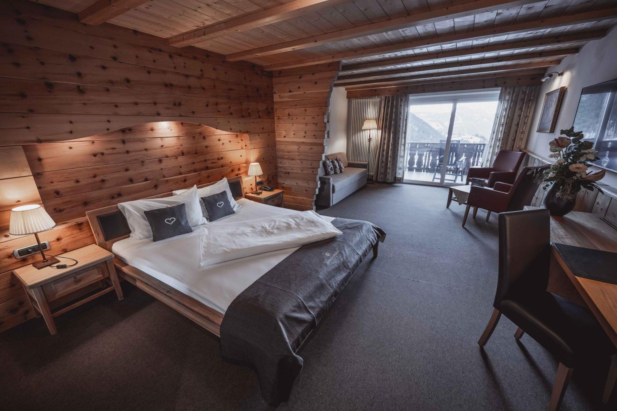 Hotel Continental Selva di Val Gardena Esterno foto