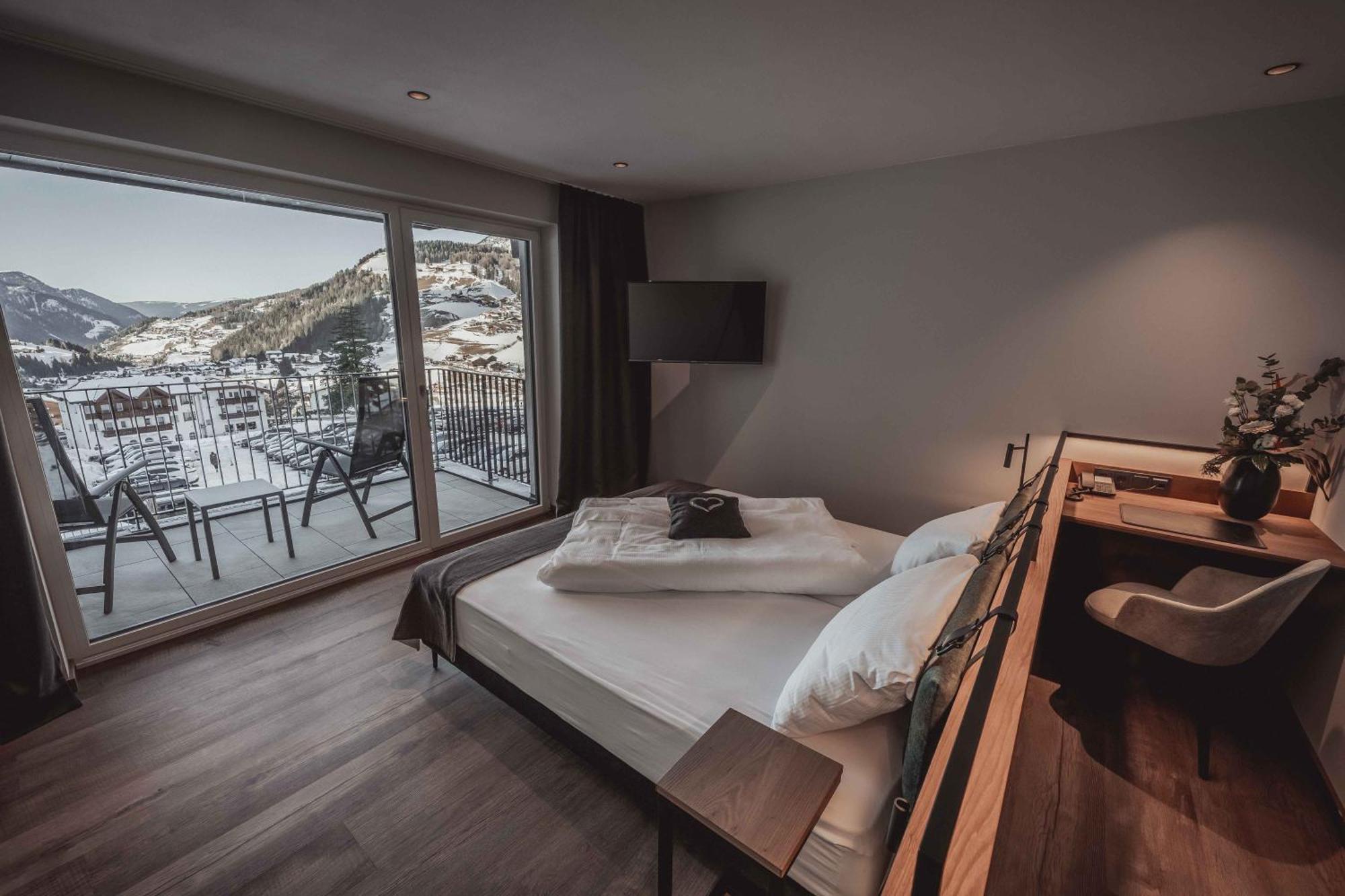Hotel Continental Selva di Val Gardena Esterno foto