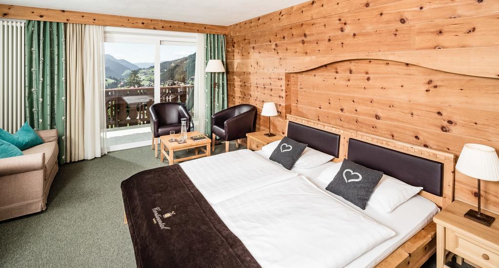 Hotel Continental Selva di Val Gardena Esterno foto